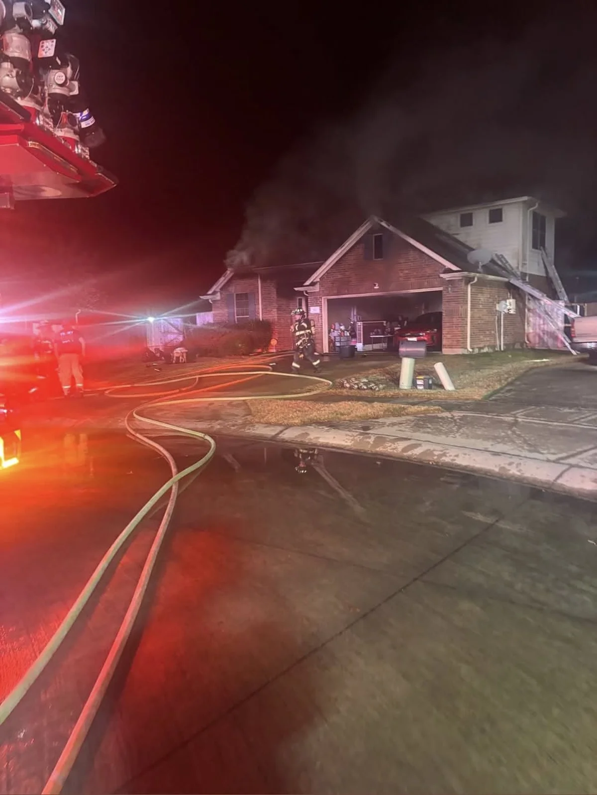 Firefighters Successfully Contain Blaze on Velvet Court in Forney