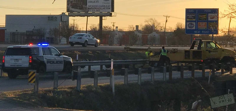 No injuries in Wednesday morning rollover crash on U.S. Highway 80