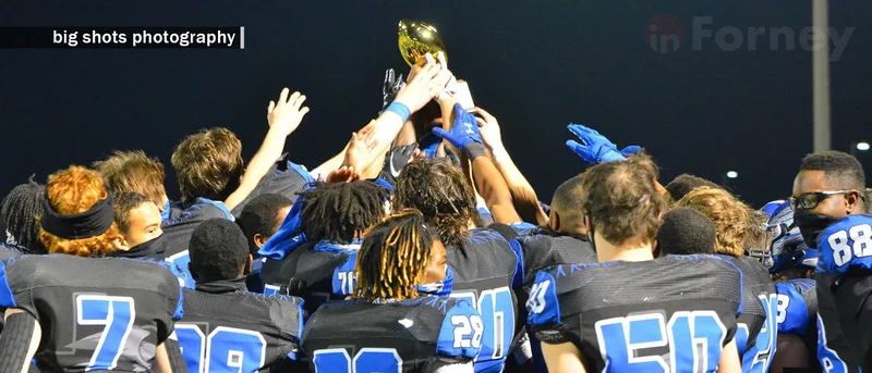 Falcons sputter early and stave off late Denison rally to win 32-25 and advance to round 2 of playoffs