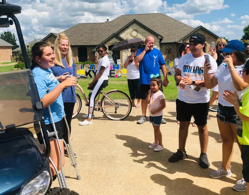 Forney student fights off shark in Florida, returns home to celebration