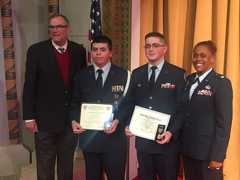 Two Forney ISD AFJROTC cadets honored at Scottish Rite Awards Banquet