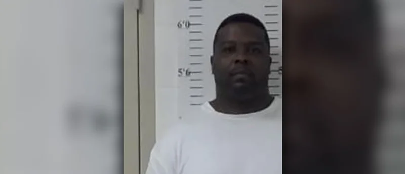 U.S. Marshal's seeking inmate who escaped Federal Correctional Institute in Seagoville