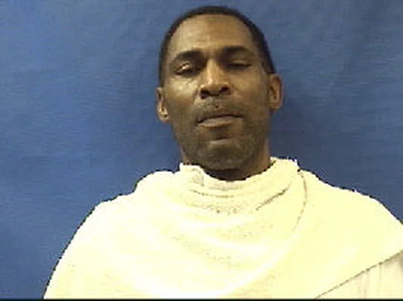 Marijuana, cocaine recovered after foot chase with wanted man in Terrell