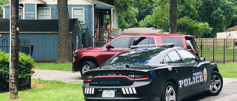 Terrell-Forney SWAT execute narcotics search warrant, four arrested