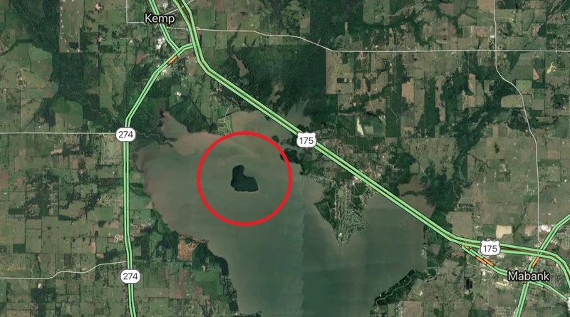 City workers rescued from Cedar Creek lake this morning