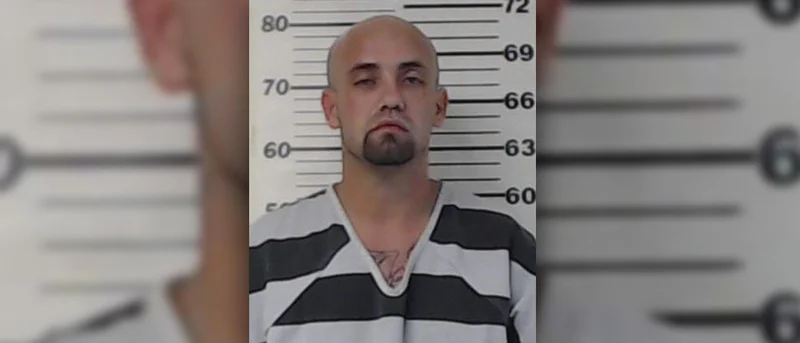 Wanted man arrested in stolen pickup truck faces narcotics, possession of identifying information charges
