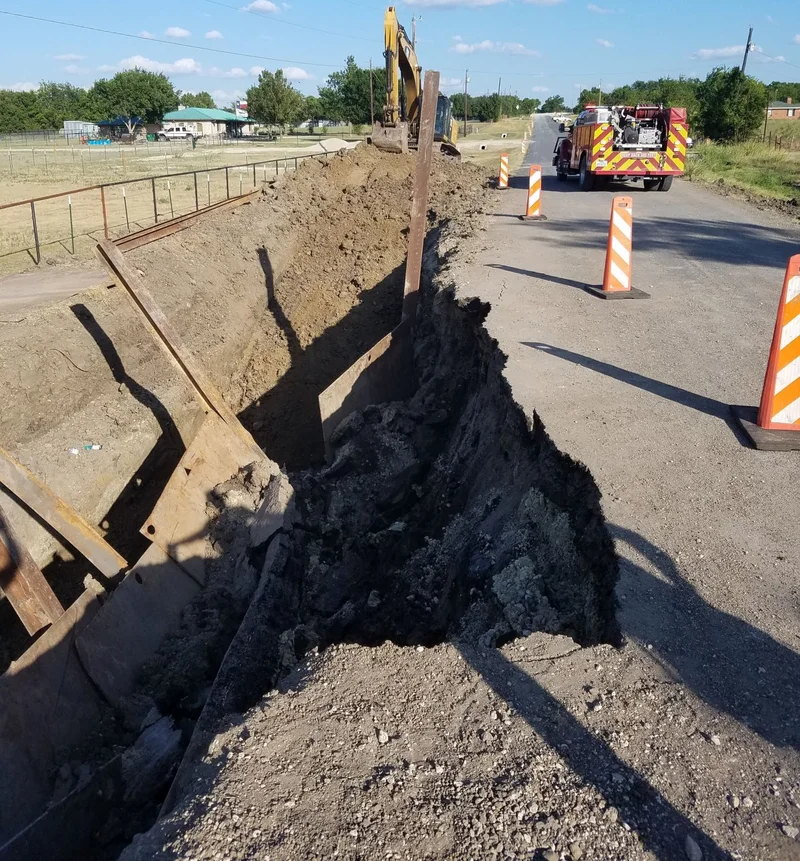 Partial bridge and roadway collapse forces closure of FM 1392