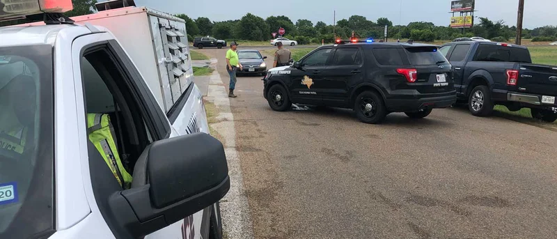 Possible tornado damages several homes, injures at least 1 person at Cedar Creek Lake