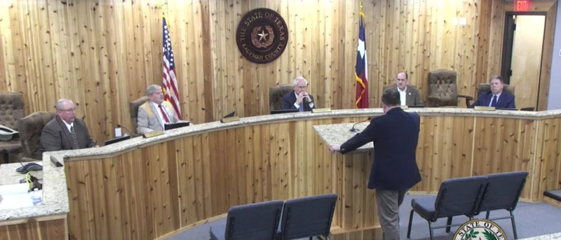 Kaufman County Judge Hal Richards signs shelter-in-place order, court extends emergency declaration