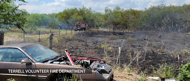 Firefighters fend off structure damage in wildland fire