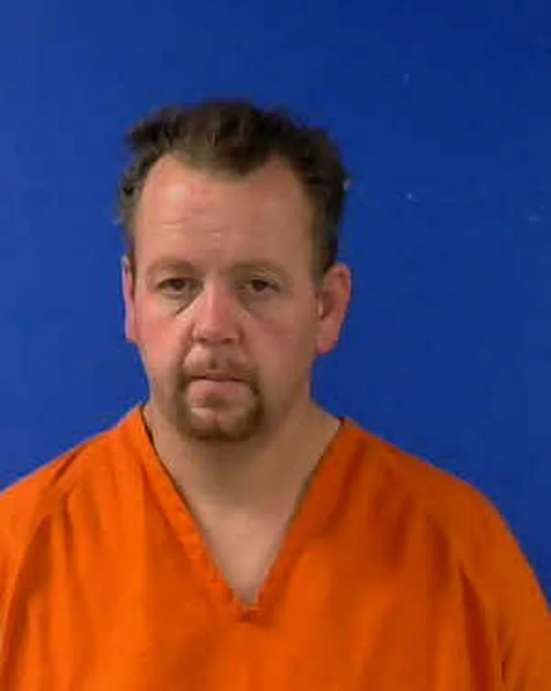 Sleeping Man in Vehicle Flees Van Zandt Sheriff; Police Chase Ends on I-20 With Aggravated Assault and Constrolled Substance Charges