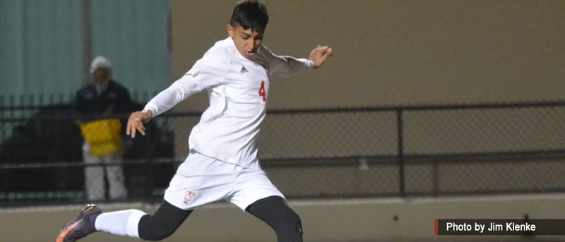 Terrell High School soccer player, Francisco Lugo, signs contract with Levante United