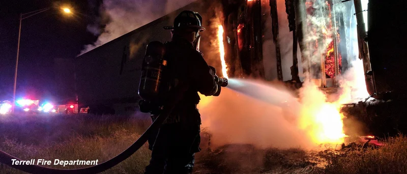 Firefighters extinguish overnight 18-wheeler fire on Interstate 20