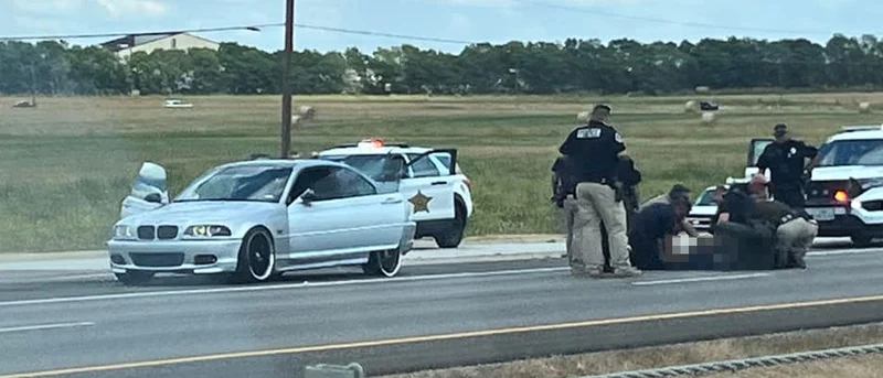 Pursuit of Van Zandt County murder suspect, abducted child ends in Forney with reported self-inflicted gunshot wound