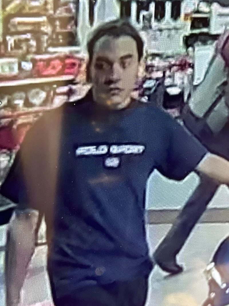 Mabank Police Department Seeks Community Assistance in Identifying Two Robbery Suspects